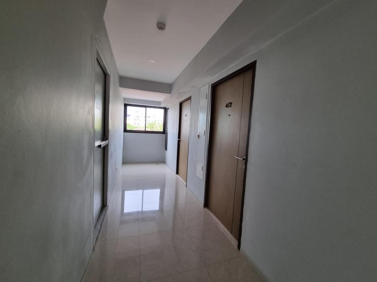 Tiara Place Bangkok Luaran gambar